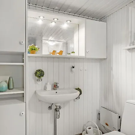 Дом отдыха In With House Sea View *